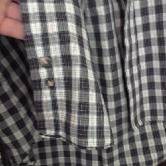 Arrow Wrinkle free button up mens size L - Picture 8 of 13